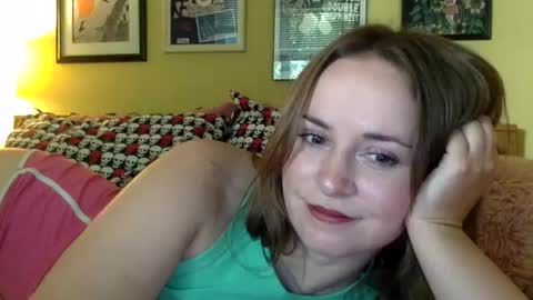 Snapshot of zobotomy chatting on 07.31.26 Zoe Bloom online show from 07.31.26