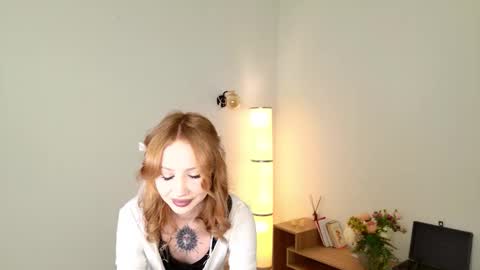 Im Zoe online show from 12.21.25