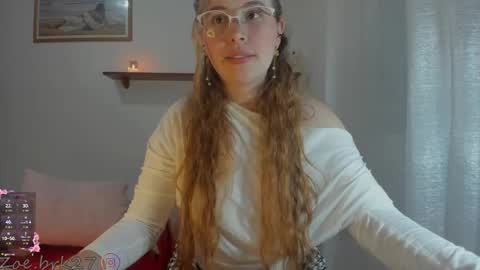 Snapshot of zoe_brk chatting on 05.10.26 zoe brk online show from 05.10.26