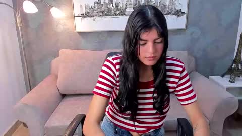 Snapshot of zoe_clk chatting on 01.15.26 Zoe online show from 01.15.26