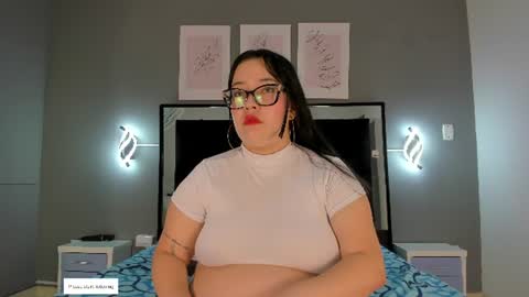 zoe_curvyy online show from 06.17.26