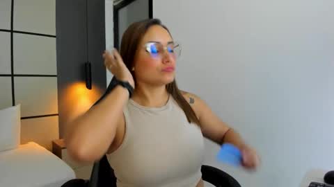 Snapshot of zoe_danae_ chatting on 02.25.26 Zoe online show from 02.25.26