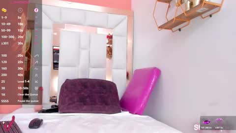 Zoe  online show from 02.05.26