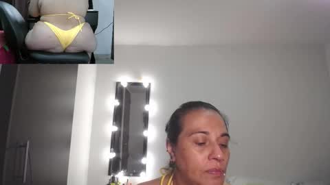 zoe hotxxx online show from 11.23.25