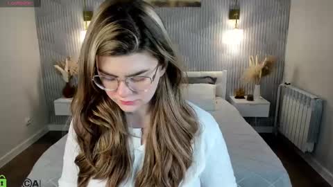 Snapshot of zoe_j0y chatting on 02.17.26 Zoe online show from 02.17.26