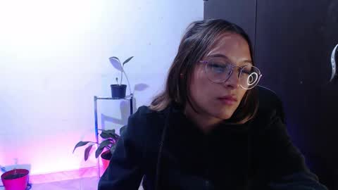 ZOE online show from 11.28.25