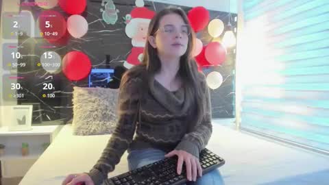 Zoe online show from 12.22.25