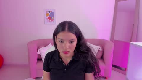 Snapshot of zoe_linns chatting on 02.06.26 Zoe online show from 02.06.26