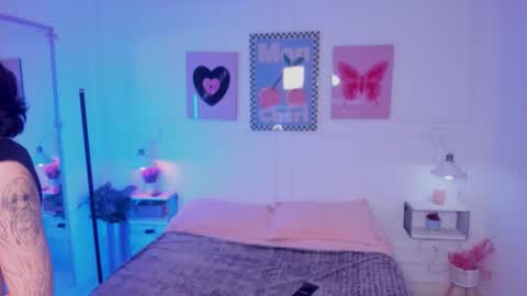 Zoe Lynch online show from 02.23.26