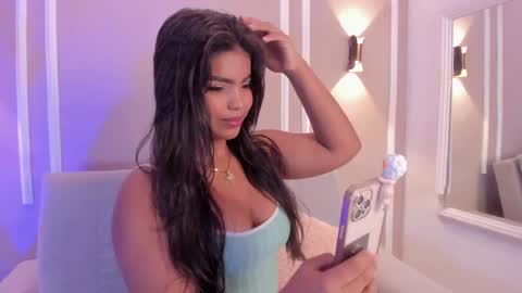 Zoe online show from 11.05.25