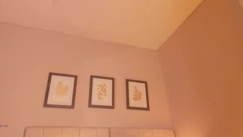 Hi guys i am Zoe  online show from 03.28.26