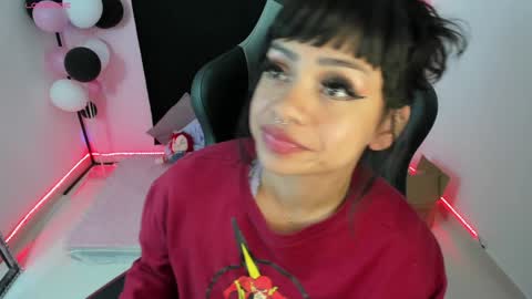 zoe_sullivan_ online show from 12.16.24