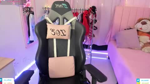 Snapshot of zoe_sullivan_ chatting on 02.06.26 zoe_sullivan_ online show from 02.06.26