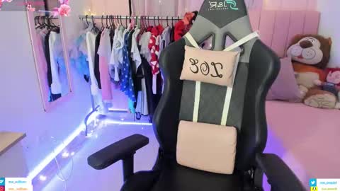 Snapshot of zoe_sullivan_ chatting on 02.08.26 zoe_sullivan_ online show from 02.08.26