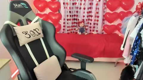 Snapshot of zoe_sullivan_ chatting on 02.14.26 zoe_sullivan_ online show from 02.14.26