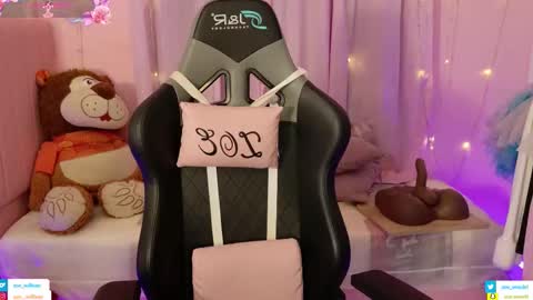 zoe_sullivan_ online show from 03.13.26