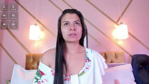 zoe Summerss online show from 12.22.25