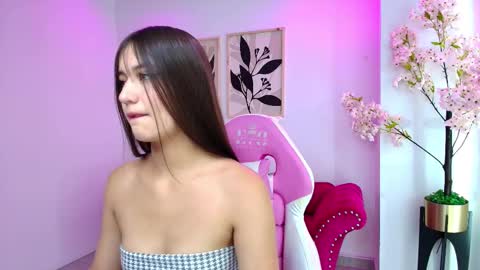 Snapshot of zoe_swan chatting on 03.15.26 Zoe online show from 03.15.26