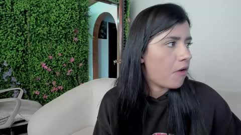 Zoe online show from 12.22.25