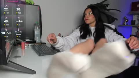 Zoe online show from 11.21.25