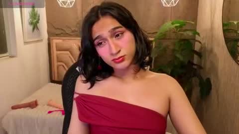 Snapshot of zoee_kiss_ chatting on 08.05.26 ZOE online show from 08.05.26