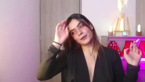 Zoee online show from 11.27.25