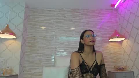 ZoeeSmitth online show from 09.19.25