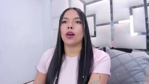 ZoeSwam online show from 02.03.26