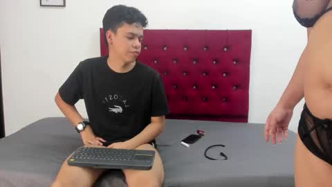 Snapshot of zoey_jayden chatting on 03.20.26 Zoey Jayden online show from 03.20.26