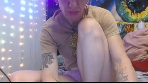 Snapshot of zoeyportland chatting on 07.17.26 Zoey Portland online show from 07.17.26