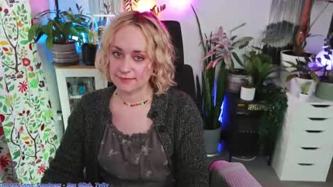 Snapshot of zoeyryan chatting on 02.23.26 Zoey Ryan online show from 02.23.26