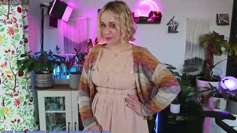 Snapshot of zoeyryan chatting on 03.02.26 Zoey Ryan online show from 03.02.26