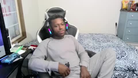 zoneingout online show from 12.26.24