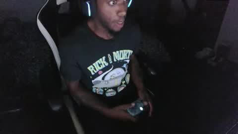 zoneingout online show from 12.15.25