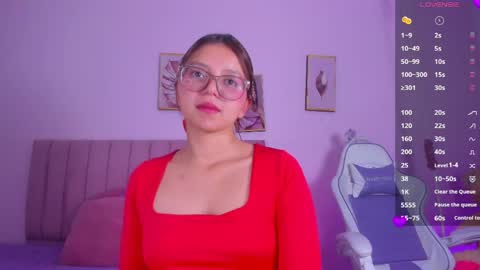 Zoe online show from 04.08.26