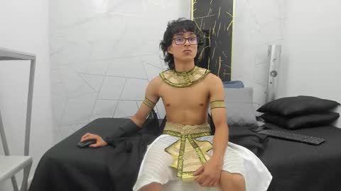     online show from 10.21.25