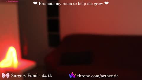 Snapshot of zorosgiirl chatting on 02.18.25 Birthday Stream - Dec 5 online show from 02.18.25