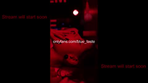 Snapshot of zorosgiirl chatting on 09.14.25 Birthday Stream - Dec 5 online show from 09.14.25