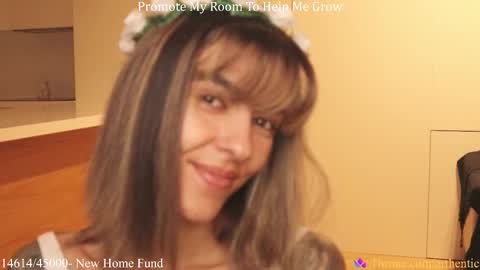 Snapshot of zorosgiirl chatting on 10.14.25 Birthday Stream - Dec 5 online show from 10.14.25