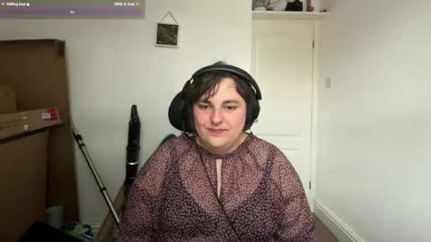Snapshot of zosiablooms chatting on 06.04.26 Zosia Blooms online show from 06.04.26