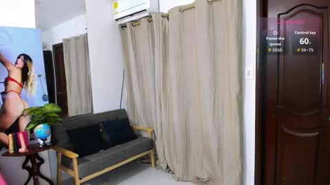 zou_quira online show from 02.07.26