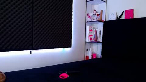 Snapshot of zpzphot chatting on 02.15.26 zpzphot online show from 02.15.26