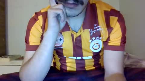 Snapshot of zquadboi chatting on 11.15.25 zquadboi online show from 11.15.25