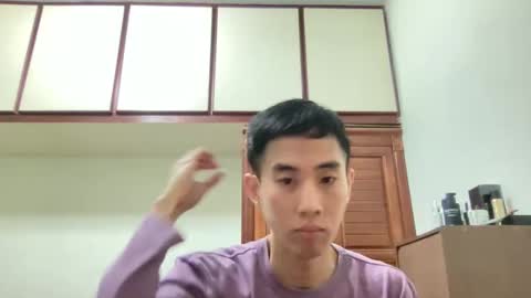 Snapshot of zseszsesz chatting on 12.14.24 Z online show from 12.14.24