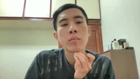 Snapshot of zseszsesz chatting on 12.17.24 Z online show from 12.17.24