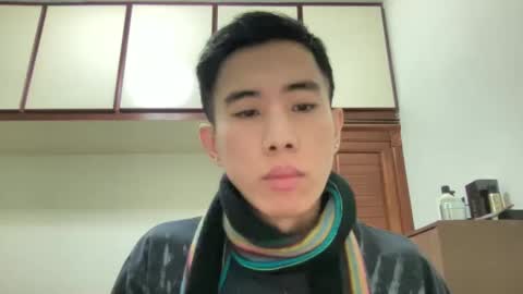 Snapshot of zseszsesz chatting on 01.11.25 Z online show from 01.11.25