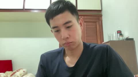 Snapshot of zseszsesz chatting on 02.25.26 Z online show from 02.25.26