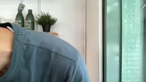 Snapshot of zseszsesz chatting on 03.01.26 Z online show from 03.01.26