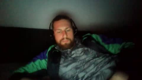 Snapshot of zubit chatting on 10.20.25 zubit online show from 10.20.25