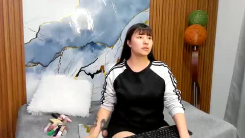 Snapshot of zulemapiel chatting on 05.27.26 zulemapiel online show from 05.27.26